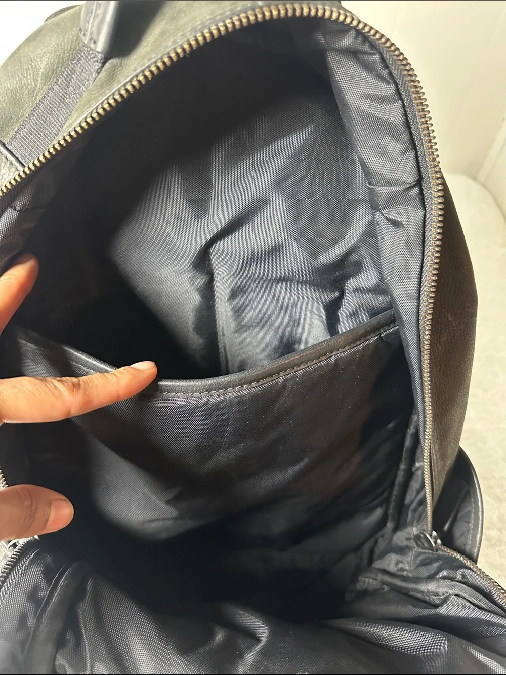 Black Leather Men’s Backpack - Sleek Everyday Carry